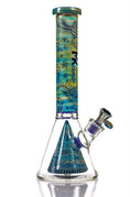 Laad de afbeelding in de Gallery-viewer, MK Glass Electroplated Engraved Pyramid Art Beaker