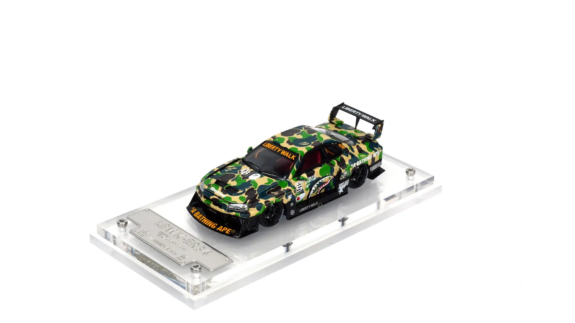 1:64 LBWK Skyline GTR ER34 Super Silhouette – Carbon Chrome Edition