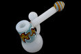 Laad de afbeelding in de Gallery-viewer, Wig Wag Milky Colored Glass Bubbler
